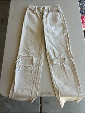 PacSun women’s Cream Distressed Relaxed Jeans